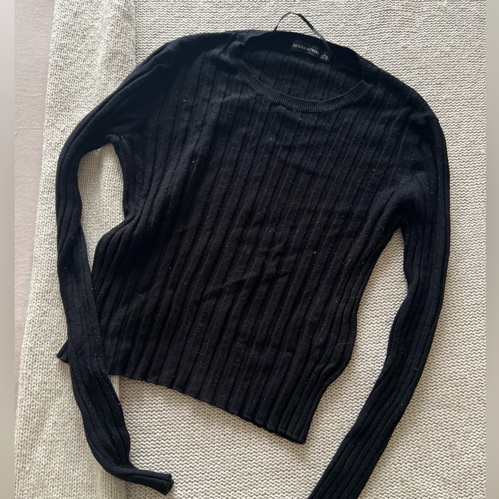 Bershka cropped kitted black sweater